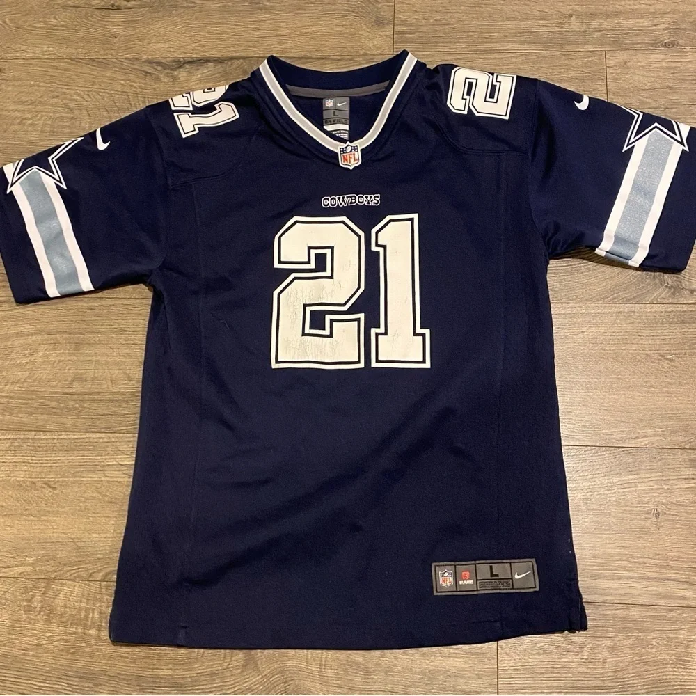 Dallas Cowboys Jersey Ezekiel Elliot EUC youth Large boys L NFL football​​​